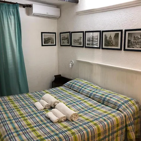 Bahalara Bed and Breakfast 2*